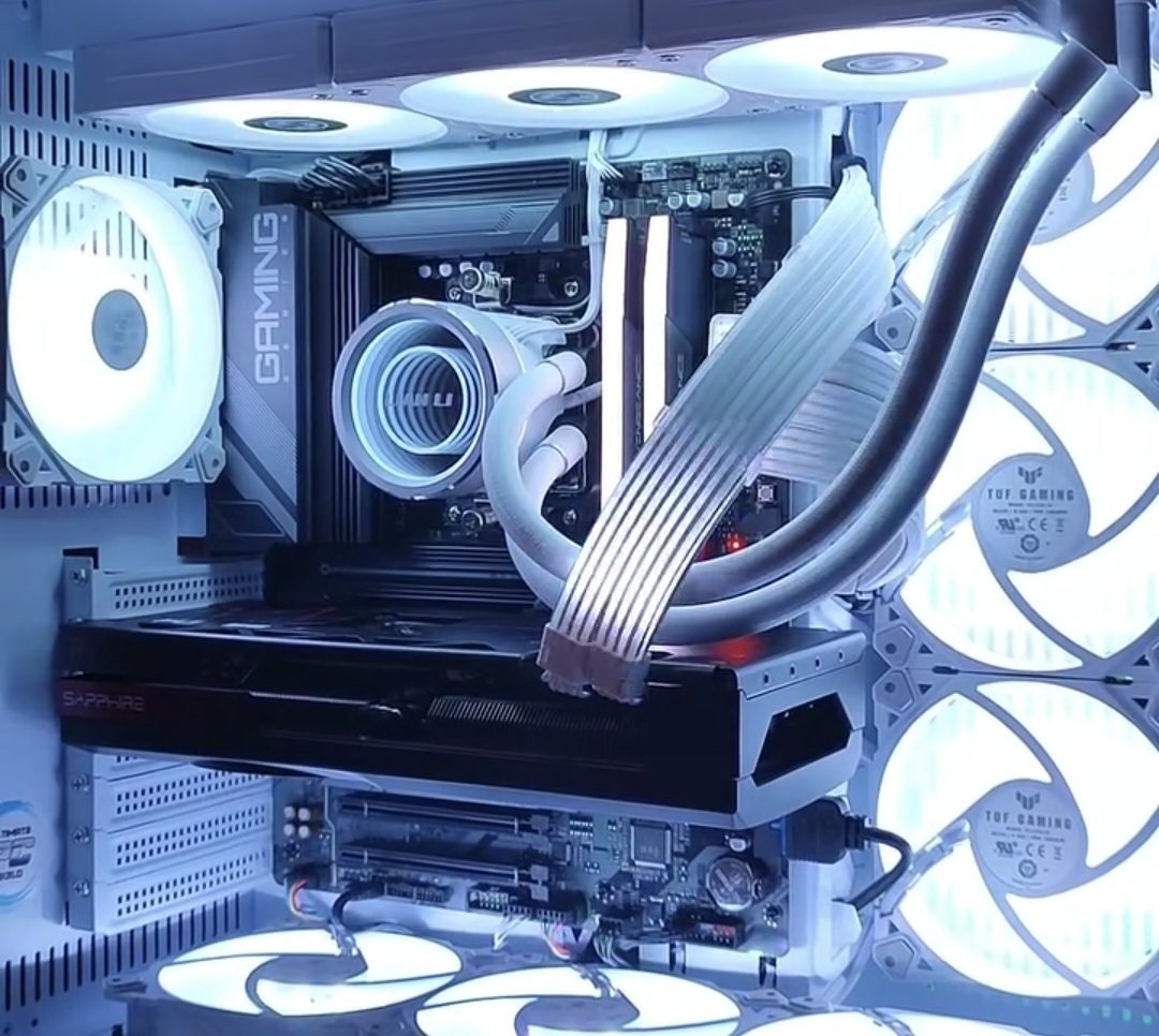 Ultimate PCBuild 16